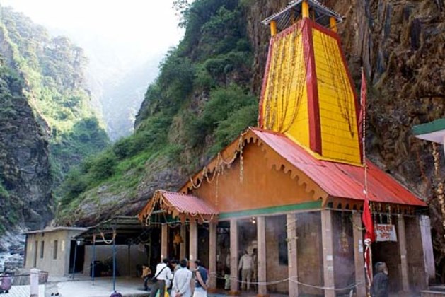 Saptarishi Kund – Ideal Place to Enjoy Trekking