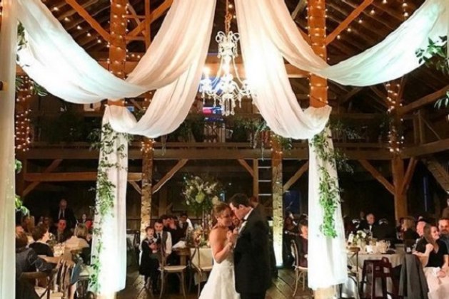 How To Beautify Your Wedding With An Exquisite Bohemian Decor?